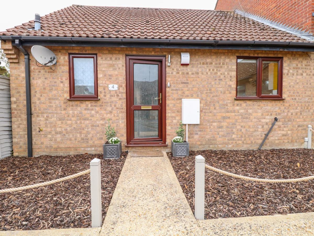 Village Retreat Ely Exterior foto